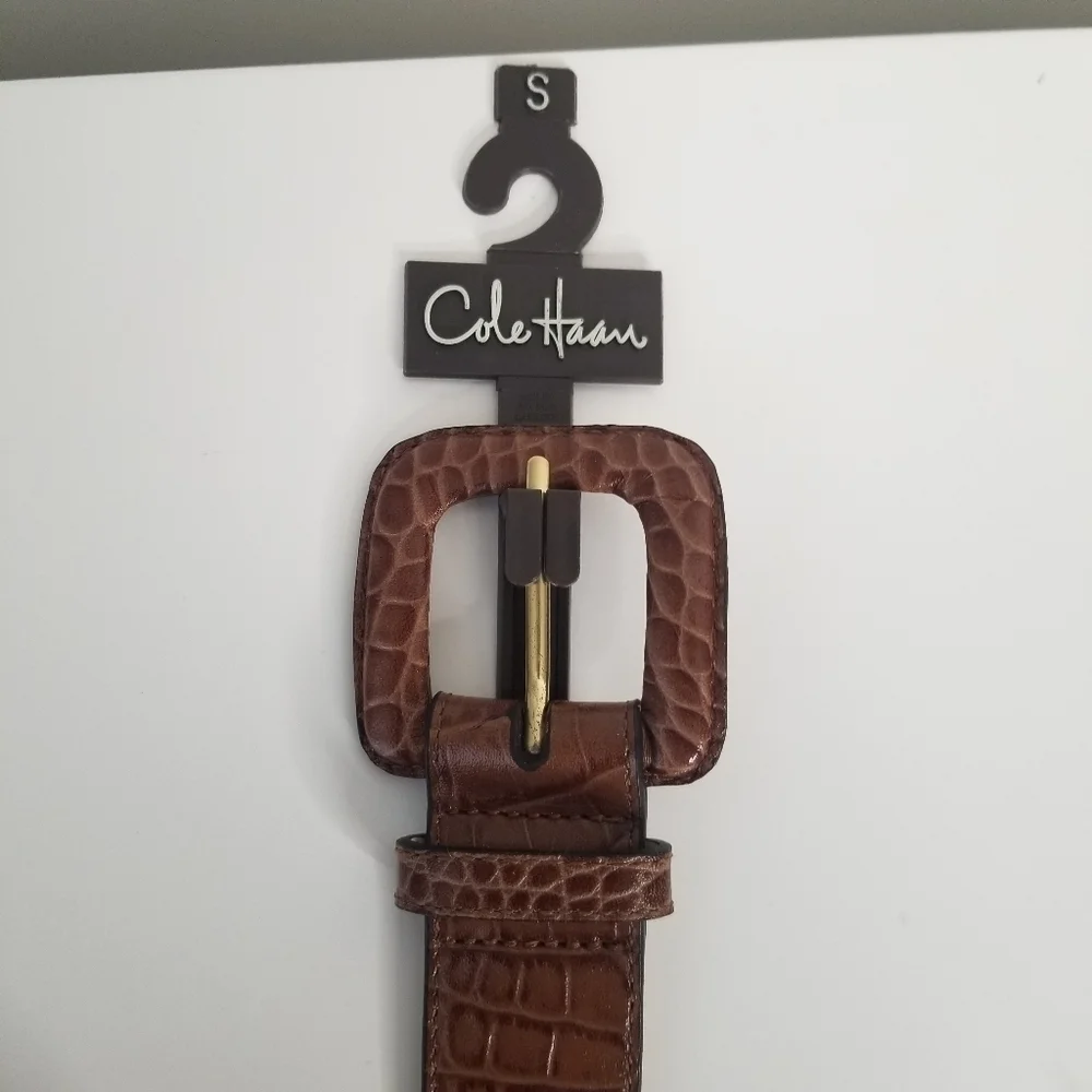 NWT Cole Haan Wide Croc Embossed Woodbury Brown Belt Size S